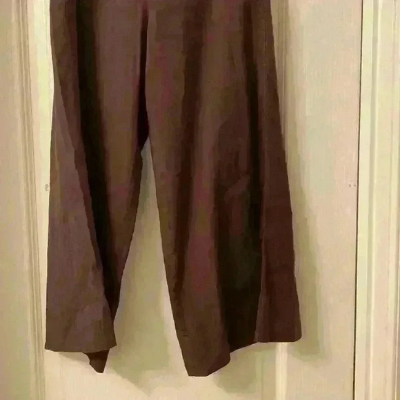 Vince. High Waist Crop Wide Leg - Picture 4 of 10